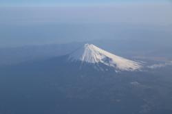 富士山上空 早朝