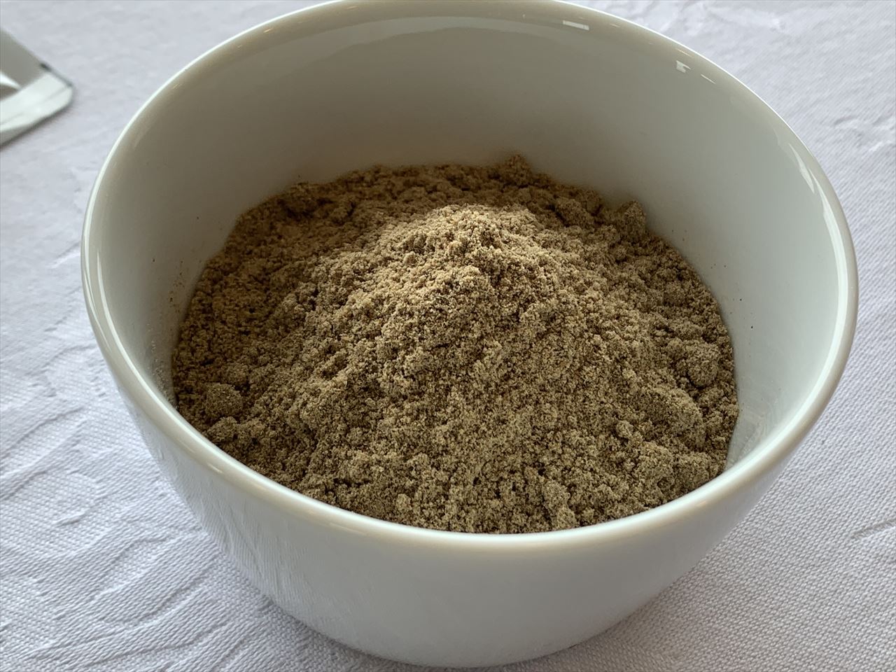 国産食用フタホシコオロギを粉末化したグリラスパウダー